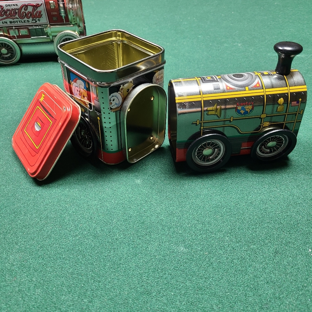 Tin box toy train. EUC. Empty. Two compartments. - Picture 10 of 11